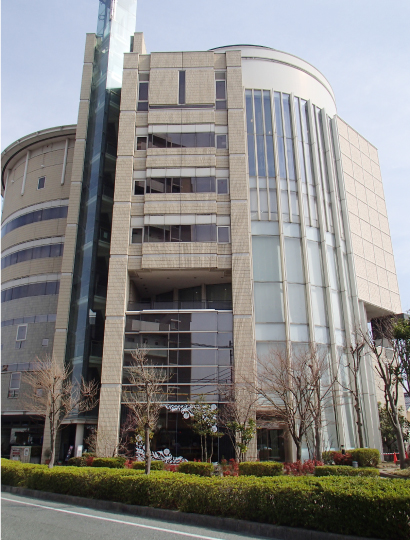 多治見市図書館外観